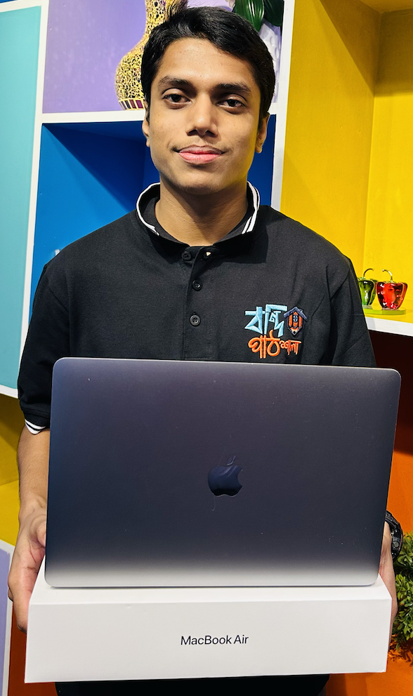 successful student image
